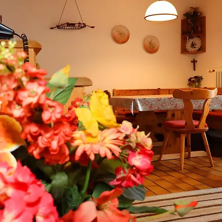 Haus Titisee Holiday home Loeffingen