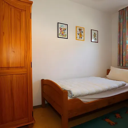 Haus Titisee Holiday home Loeffingen